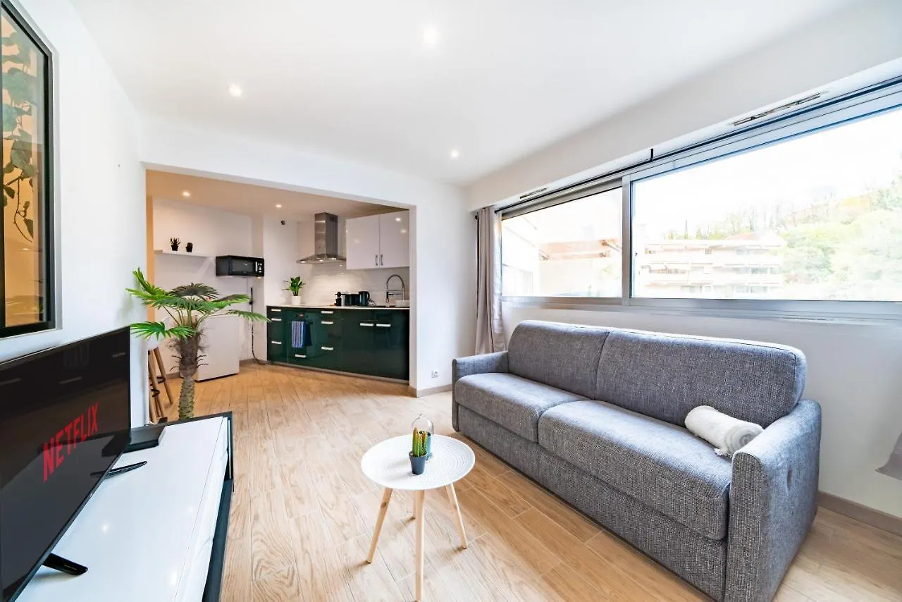 Appartement Pool - Parking - 5Mn Perfumeries And City Center Grasse