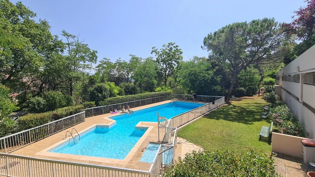 Appartement Pool - Parking - 5Mn Perfumeries And City Center Grasse